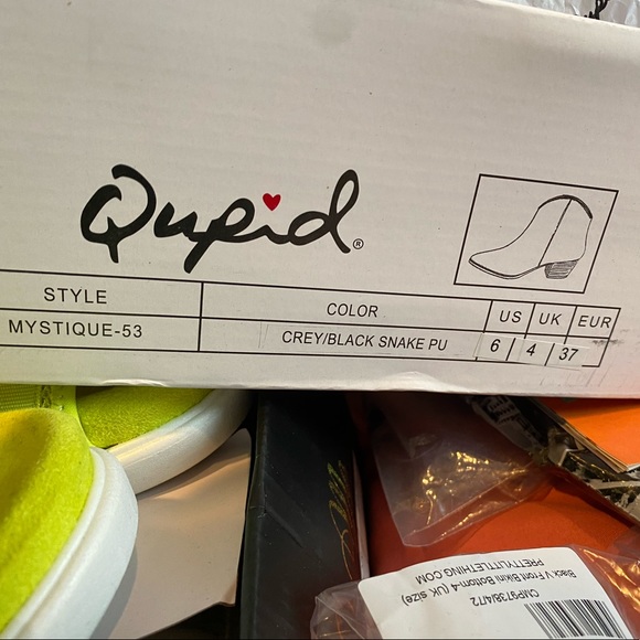 Qupid Mystique Snakeskin Booties - Picture 3 of 3